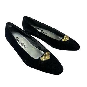 Socialites Vintage Black Flats with Jewel